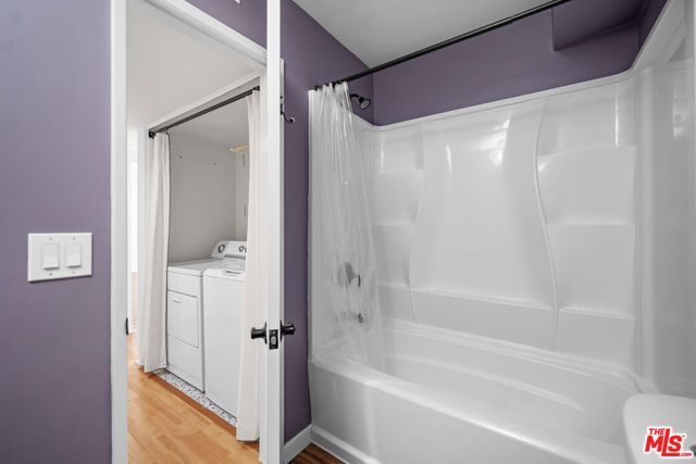 444 S Gramercy Place 10, Los Angeles, CA 90020
