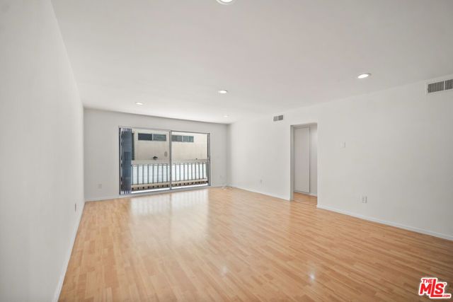 444 S Gramercy Place 10, Los Angeles, CA 90020