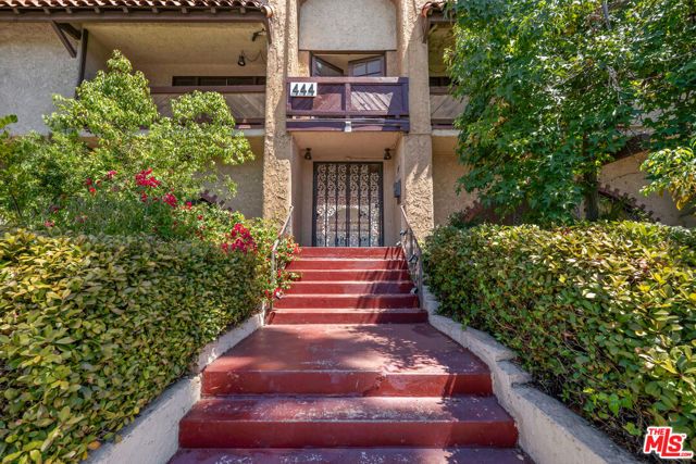 444 S Gramercy Place 10, Los Angeles, CA 90020