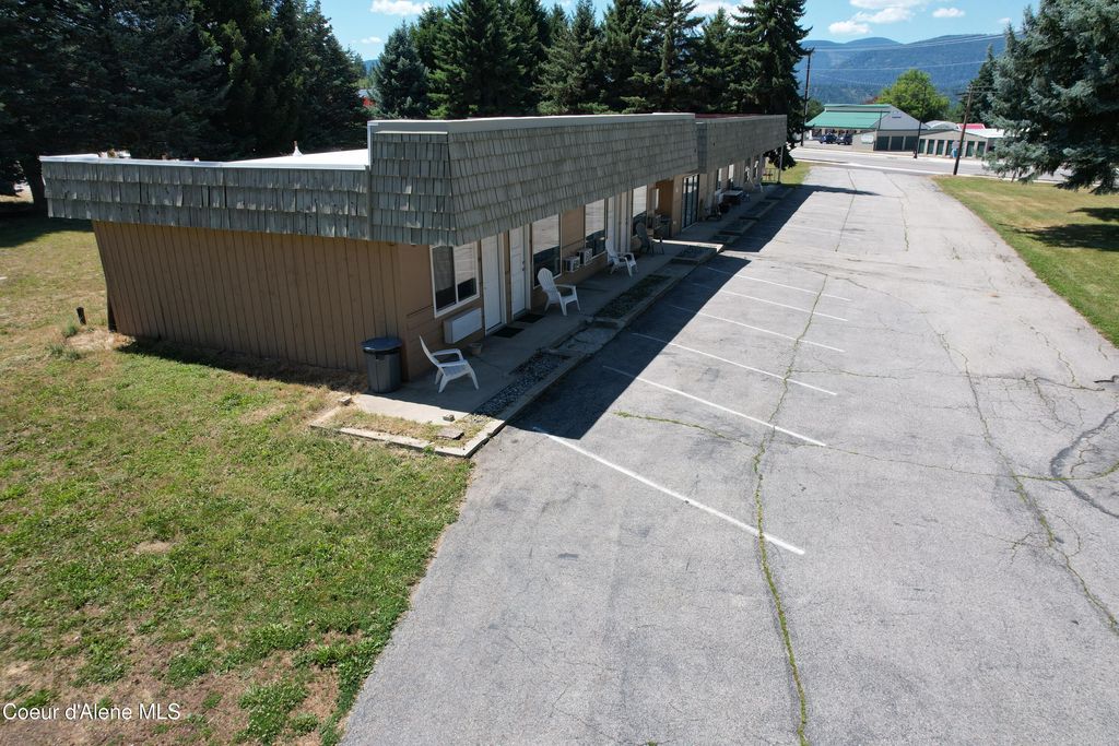 6409 S Main St, Bonners Ferry, ID 83805 photo 17