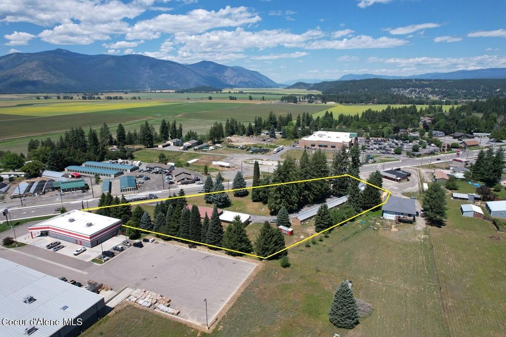 6409 S Main St, Bonners Ferry, ID 83805 photo 2