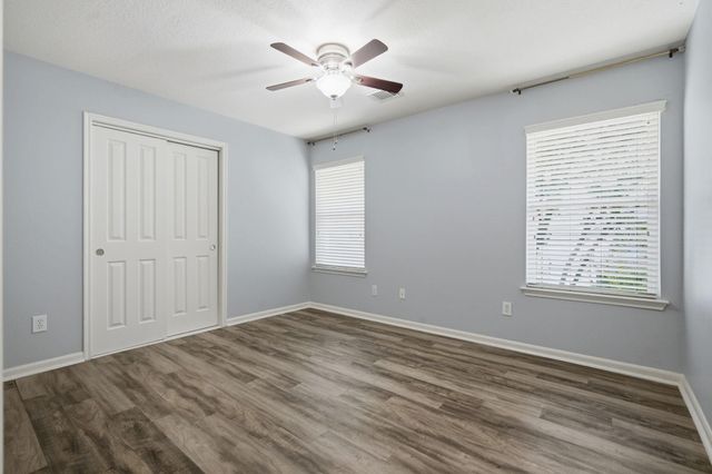 18 Cloud Bank Place, The Woodlands, TX 77382
