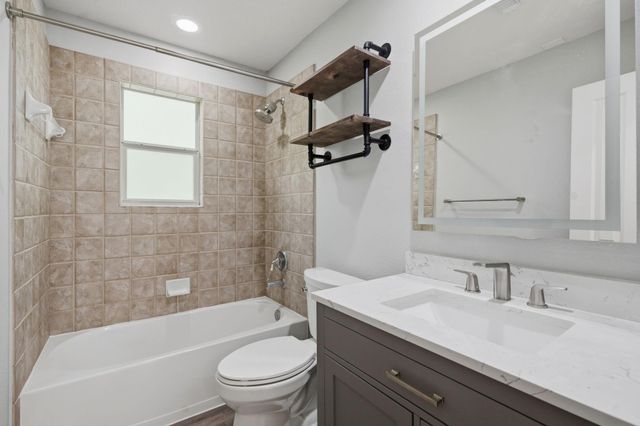 18 Cloud Bank Place, The Woodlands, TX 77382