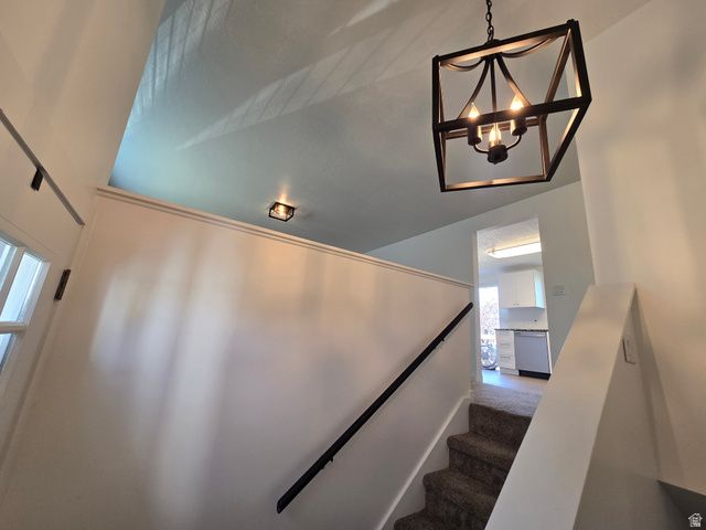 3906 S BOOTHILL CIR, West Valley City, UT 84120