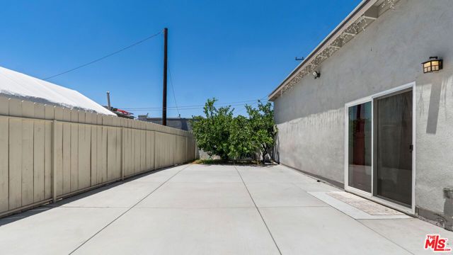 891 E 6th Street, Pomona, CA 91766