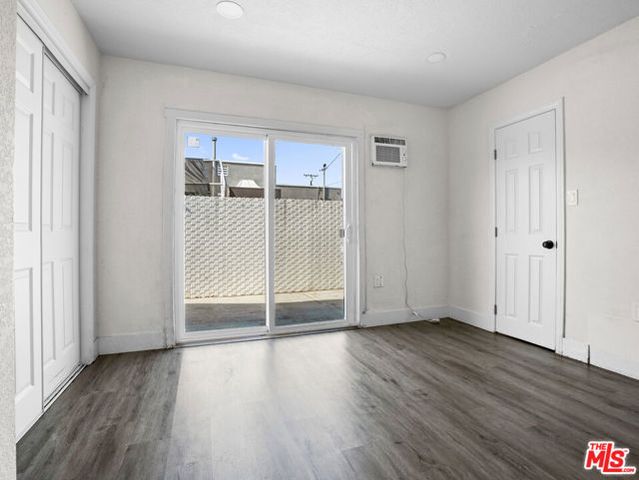 891 E 6th Street, Pomona, CA 91766