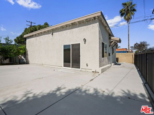 891 E 6th Street, Pomona, CA 91766