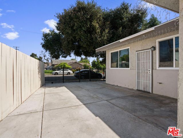 891 E 6th Street, Pomona, CA 91766