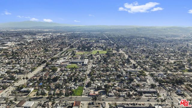 891 E 6th Street, Pomona, CA 91766