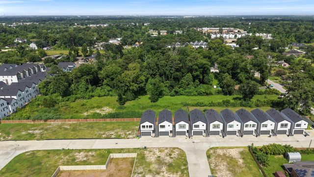 1209 De Soto Street, Houston, TX 77091