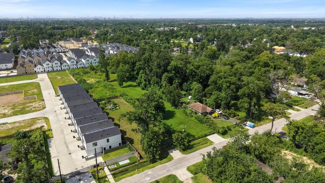 1209 De Soto Street, Houston, TX 77091