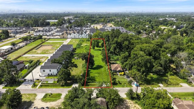 1209 De Soto Street, Houston, TX 77091