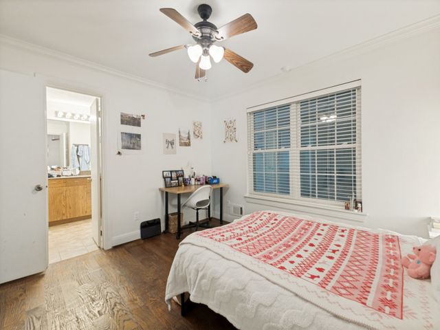 5818 E University Boulevard 138, Dallas, TX 75206