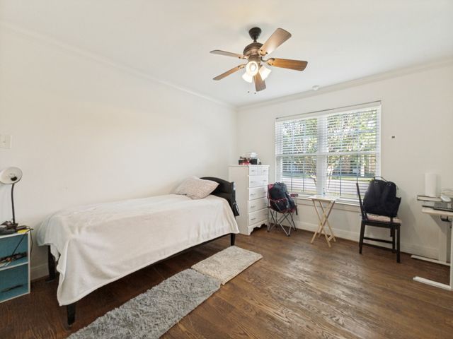 5818 E University Boulevard 138, Dallas, TX 75206