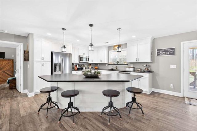 2361 County Line Rd, Mansfield, GA 30055