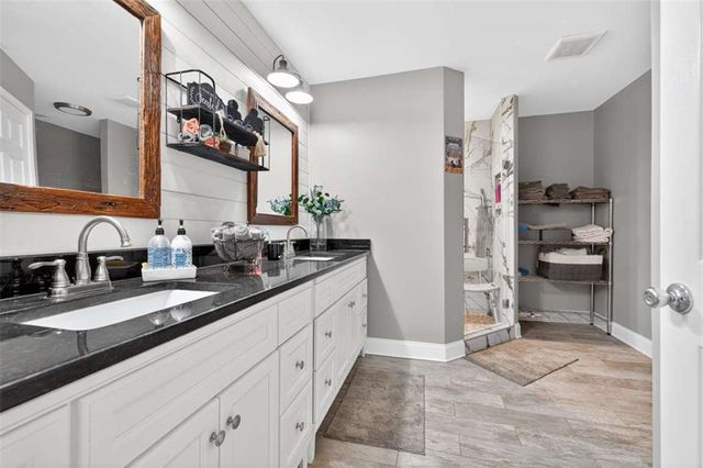 2361 County Line Rd, Mansfield, GA 30055