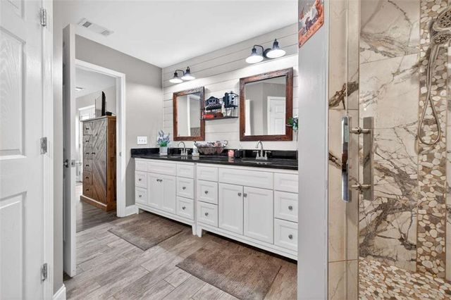 2361 County Line Rd, Mansfield, GA 30055