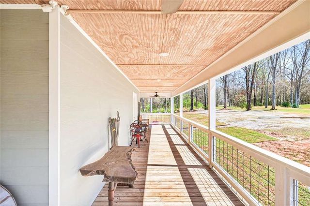 2361 County Line Rd, Mansfield, GA 30055