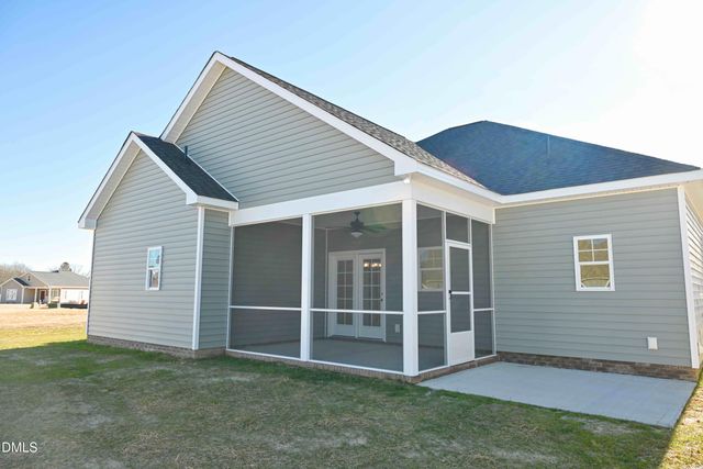 3808 Valleyfield Lane N, Elm City, NC 27822