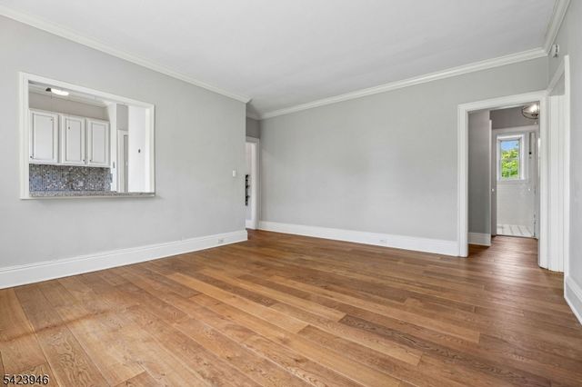 133 Summit Ave 39, Summit City, NJ 07901