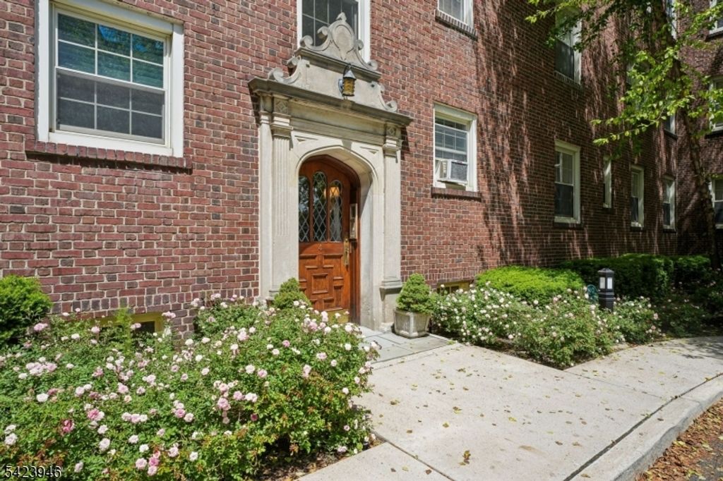 133 Summit Ave 39, Summit City, NJ 07901 — photo 5