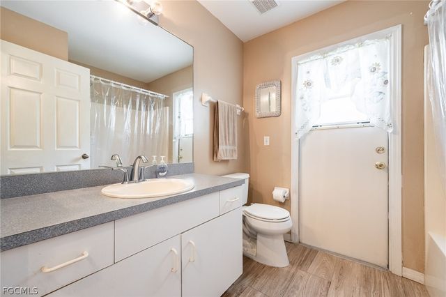 14200 Carlotta ST, Fort Myers, FL 33905