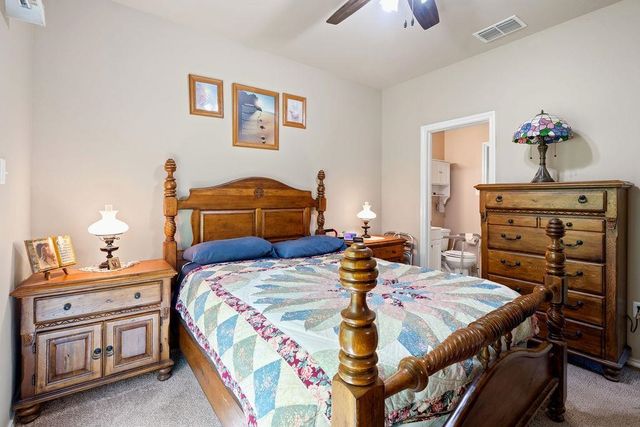 106 DOGWOOD ST, Lone Star, TX 75668