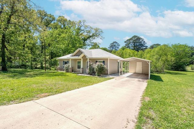 106 DOGWOOD ST, Lone Star, TX 75668