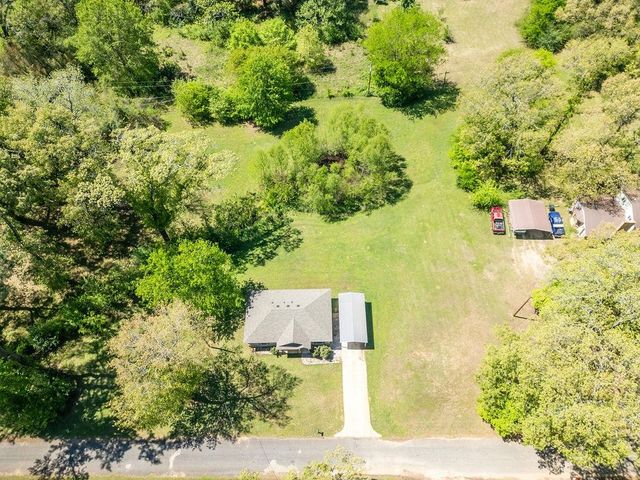 106 DOGWOOD ST, Lone Star, TX 75668