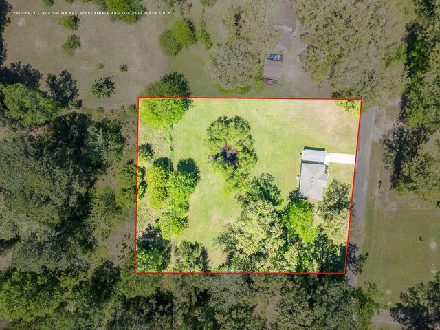 106 DOGWOOD ST, Lone Star, TX 75668