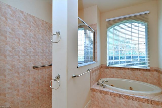 4018 SW 29th AVE, Cape Coral, FL 33914