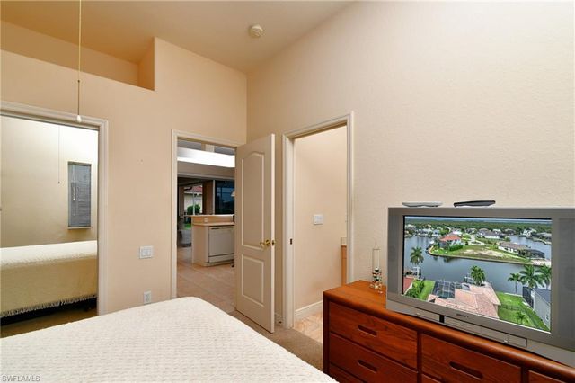 4018 SW 29th AVE, Cape Coral, FL 33914