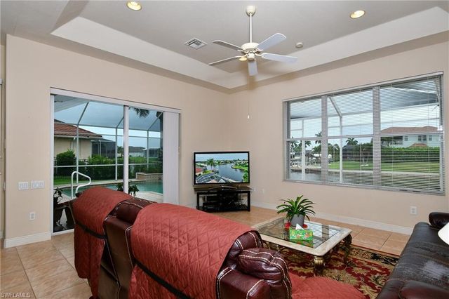 4018 SW 29th AVE, Cape Coral, FL 33914