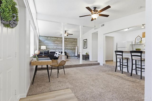 908 Rock Creek Ave, Pensacola, FL 32505