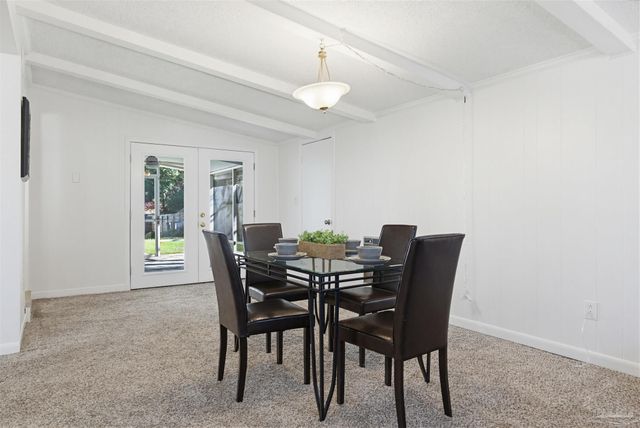 908 Rock Creek Ave, Pensacola, FL 32505