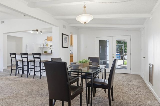 908 Rock Creek Ave, Pensacola, FL 32505