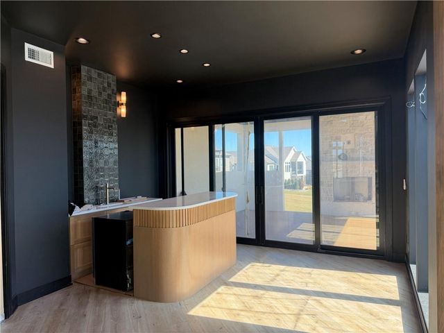 3423 NE 102nd Street, Kansas City, MO 64155
