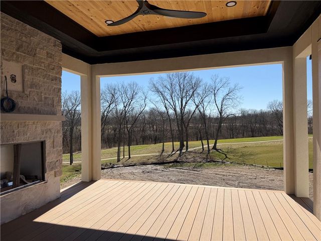 3423 NE 102nd Street, Kansas City, MO 64155
