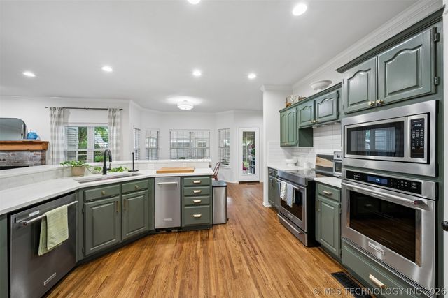 504 E Quinton Street, Broken Arrow, OK 74011