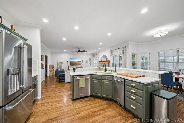 504 E Quinton Street, Broken Arrow, OK 74011
