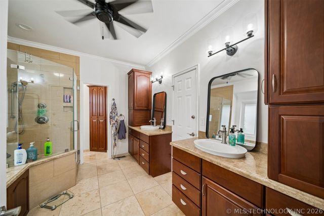 504 E Quinton Street, Broken Arrow, OK 74011