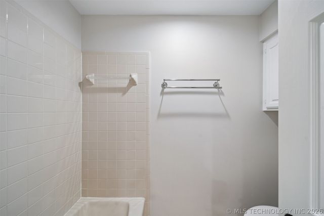 504 E Quinton Street, Broken Arrow, OK 74011