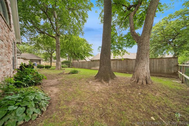 504 E Quinton Street, Broken Arrow, OK 74011