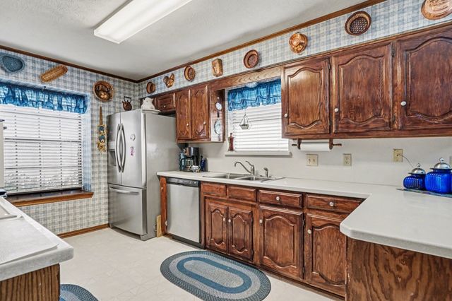 217 Faircrest Drive, Garland, TX 75040