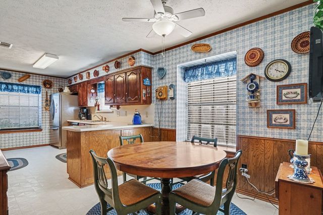 217 Faircrest Drive, Garland, TX 75040