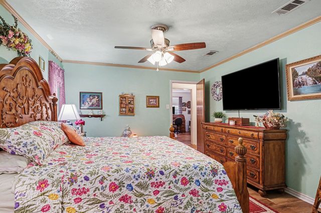 217 Faircrest Drive, Garland, TX 75040