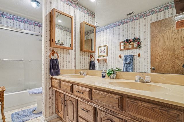 217 Faircrest Drive, Garland, TX 75040