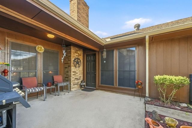 217 Faircrest Drive, Garland, TX 75040