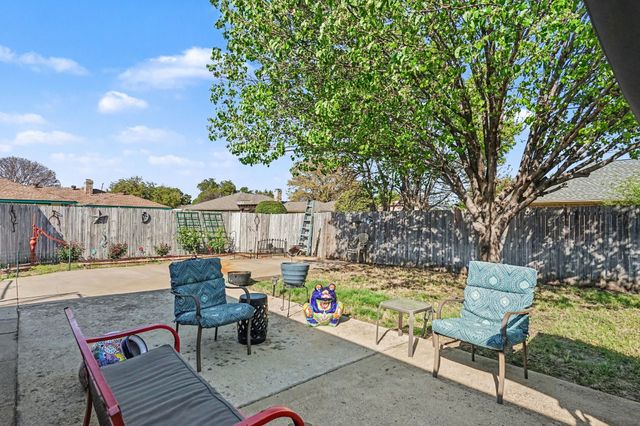 217 Faircrest Drive, Garland, TX 75040