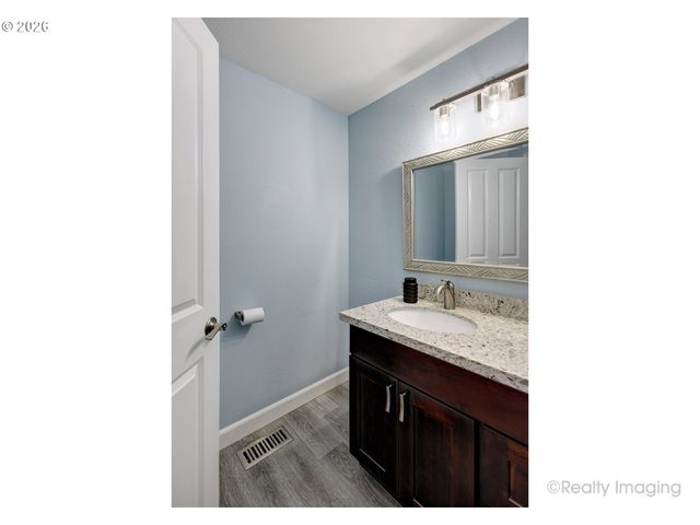 20774 Sw 104TH Ave, Tualatin, OR 97062